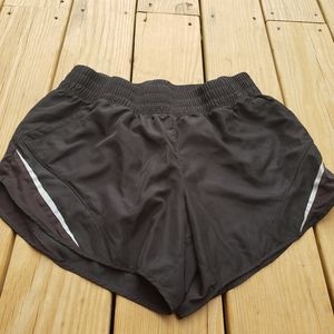 L Black Active Shorts